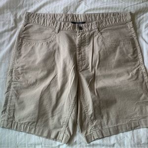 The North Face Men's Relaxed Motion Short, Crockery Beige, 38 Regular